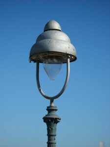 Gaslaterne Gasbeleuchtung gaslight gas street light Bayern Gersthofen.